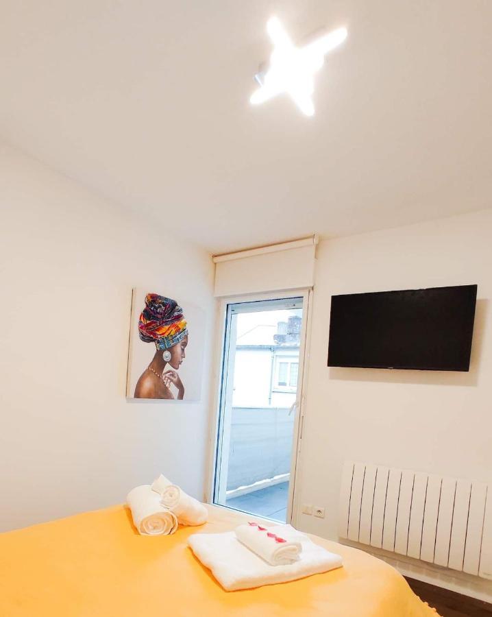 T3 Au Centre Ville Avec Balcon, Parking Gratuit Quimper Luaran gambar