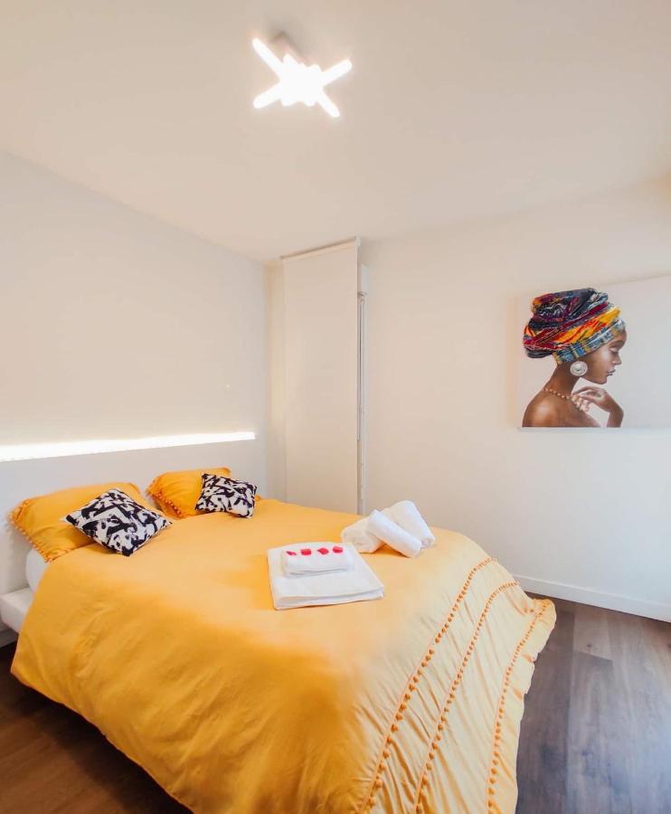 T3 Au Centre Ville Avec Balcon, Parking Gratuit Quimper Luaran gambar