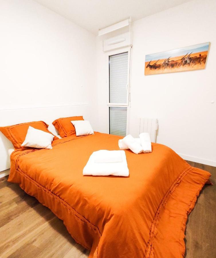 T3 Au Centre Ville Avec Balcon, Parking Gratuit Quimper Luaran gambar